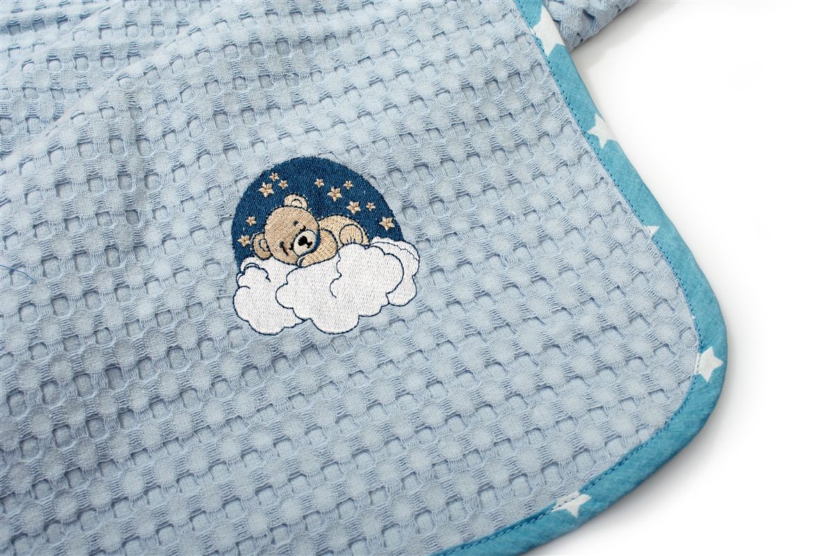 Κουβέρτα Πικέ Με Κέντημα bebe Cloudy Bear 175 80X110 Sky Blue 100% Cotton